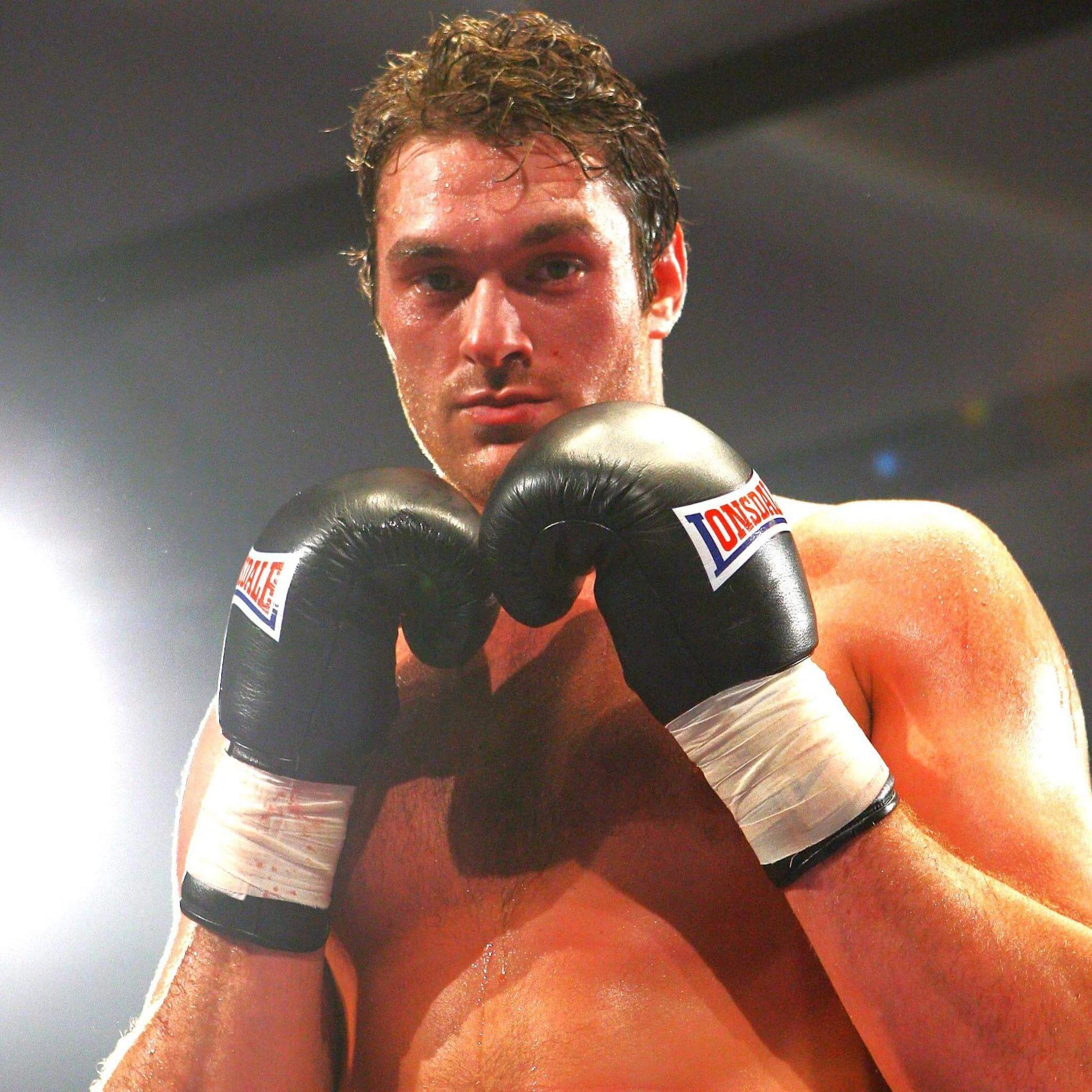 The Legend of Tyson Fury: The Gypsy King's Epic Journey from Humble Beginnings to Heavyweight Glory, Heartbreak, and Redemption